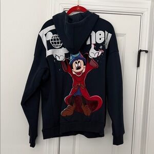 Disney World Sorcerer Mickey navy hoodie from 2025, size medium